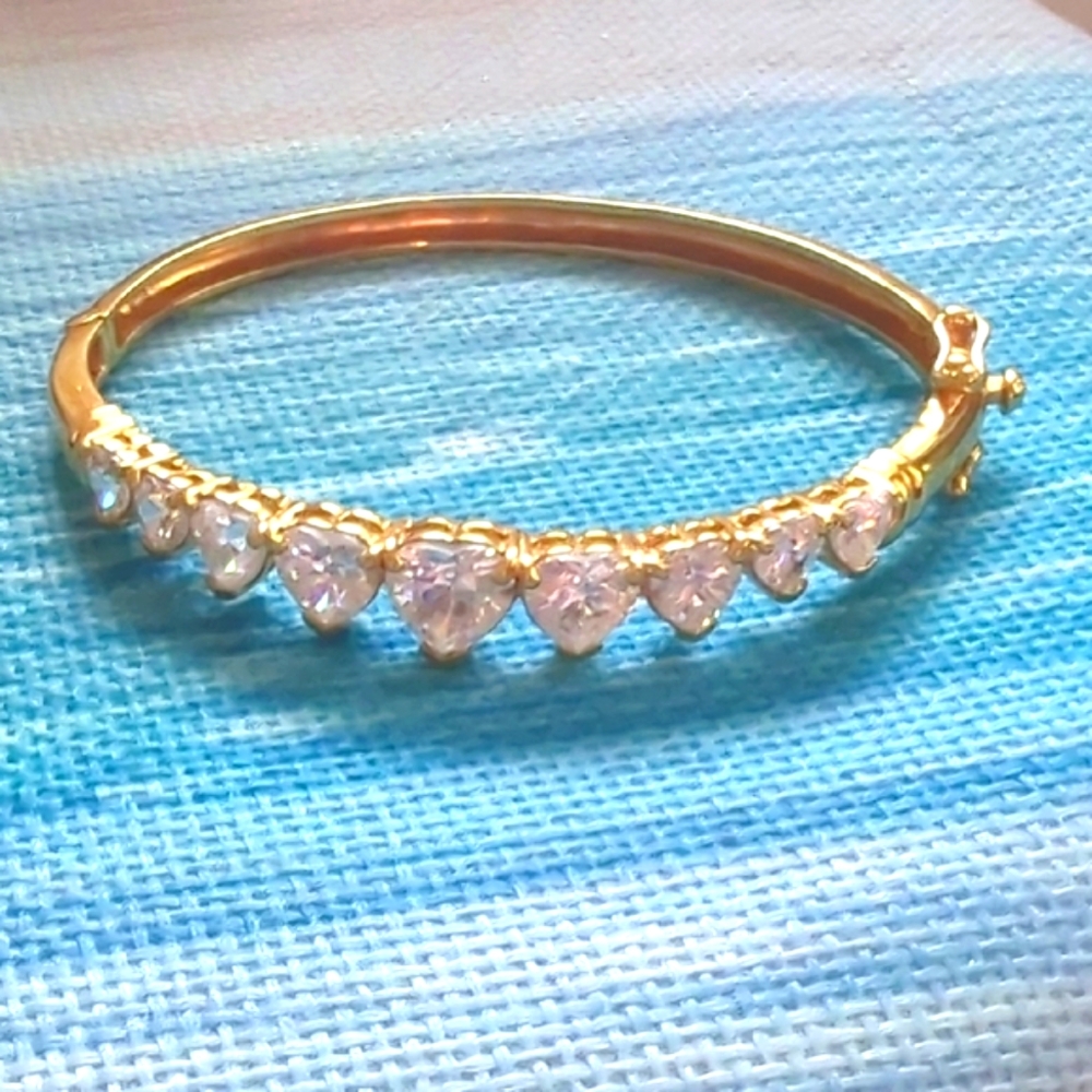 Vintage 1980s Gold Vermeil Sterling Silver Heart CZ Bangle Marked 925 Heirloom - Picture 11 of 13